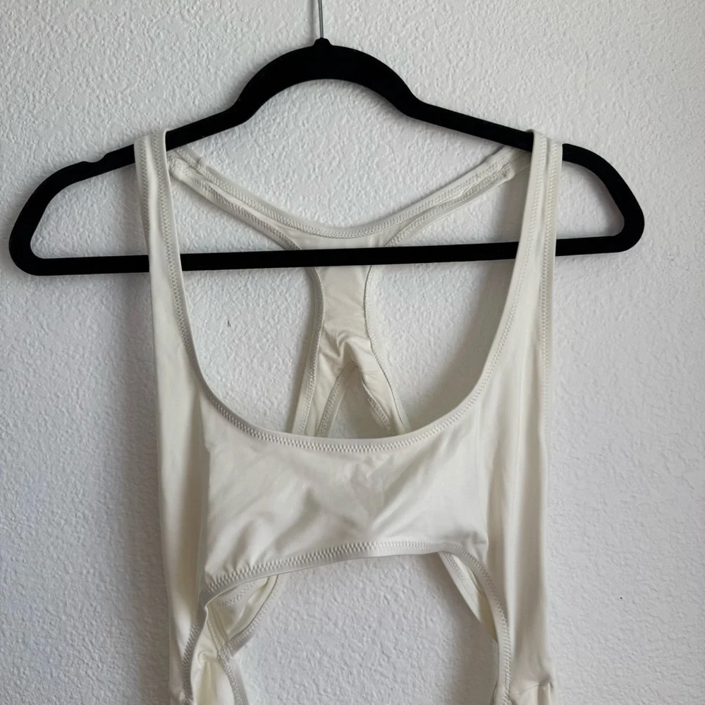 Skims Monokini Cut-Out One Piece Swimsuit – Marble White (Size L) NWT - Picture 2 of 6